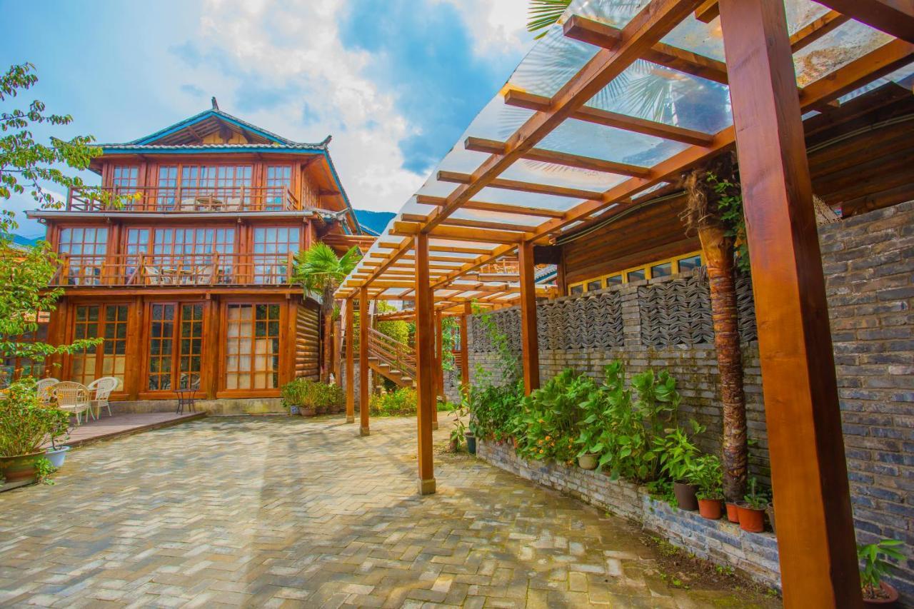 Lugu Lake In Love Inn Hostel Ninglang Yi Exterior photo